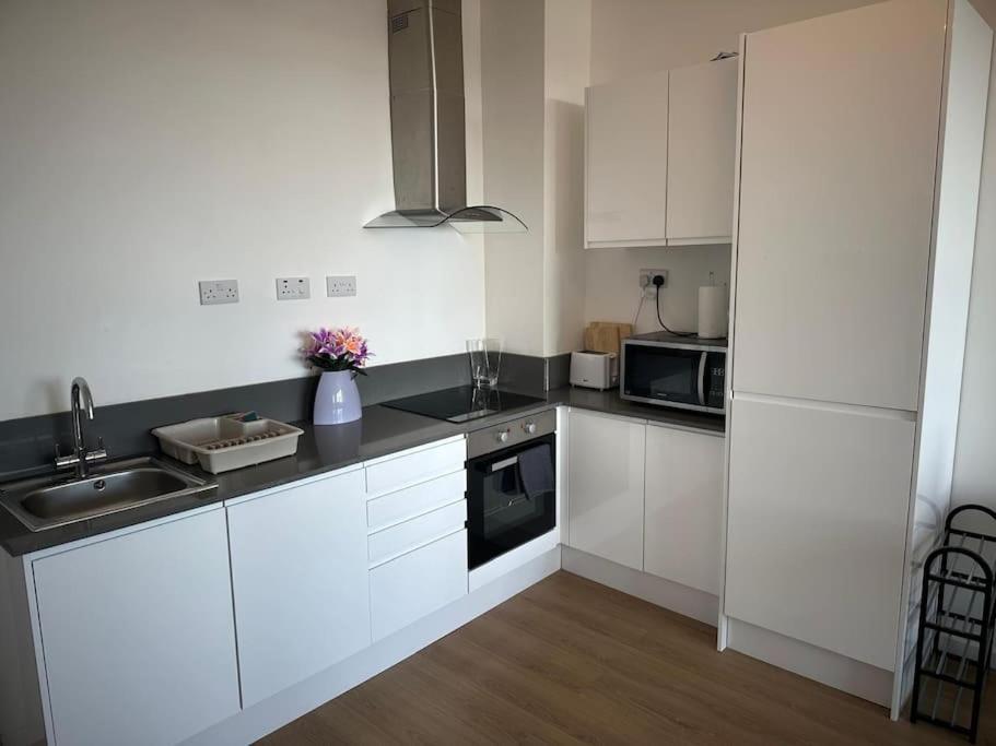 Flat 303 One Bedroom Apartment Birmingham Esterno foto